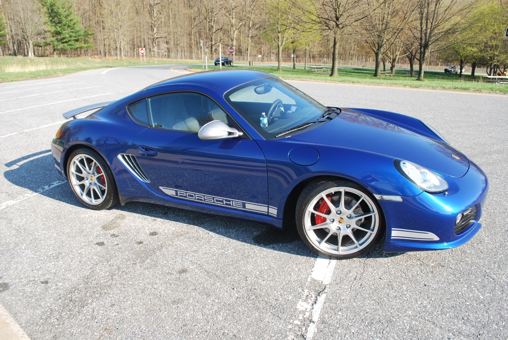 http://www.ridedomain.com/cayman/aqua_blue1.jpg